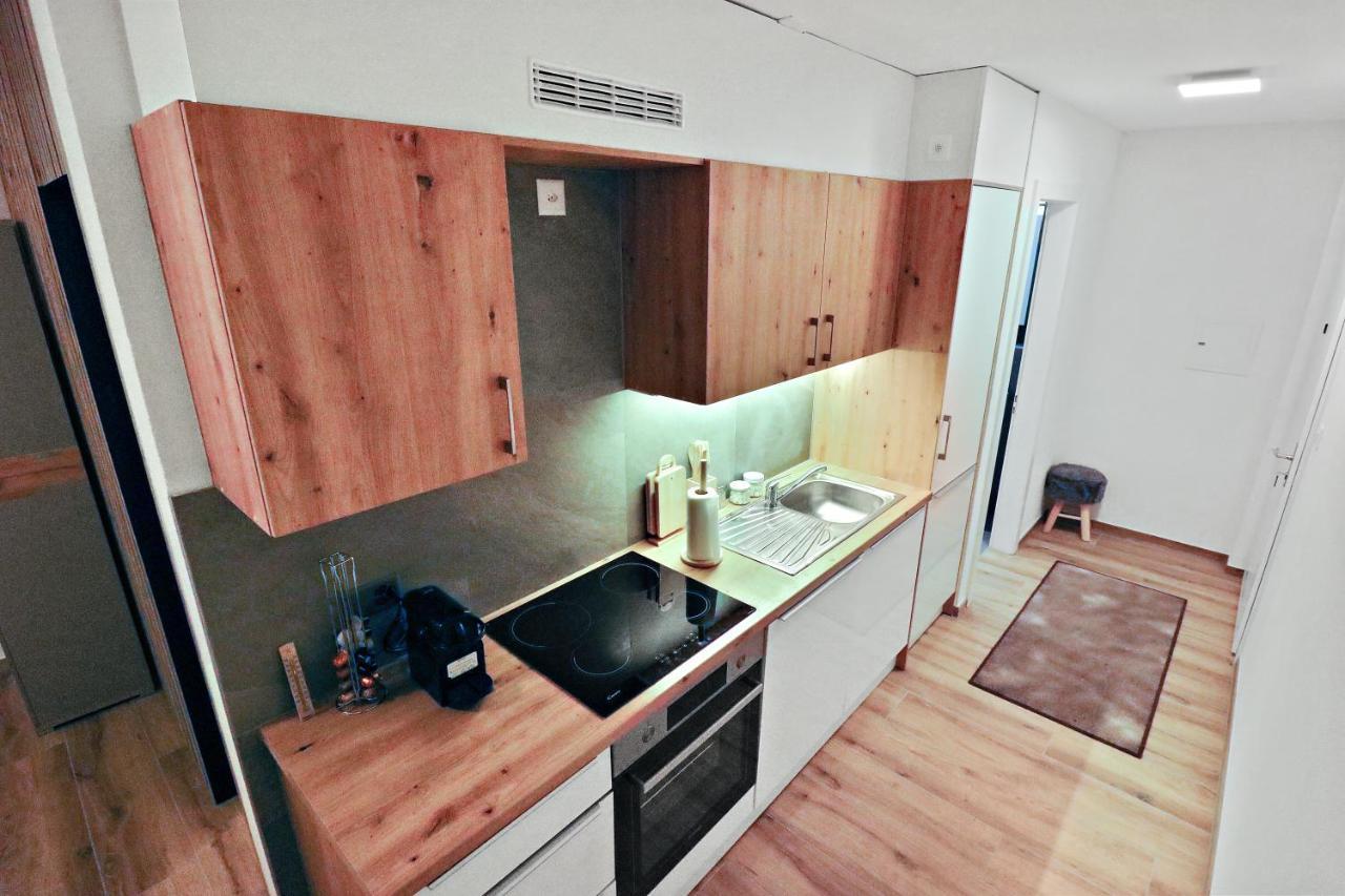 Appartement Cosy Et Renove Au Coeur De La Station Crans-Montana Buitenkant foto
