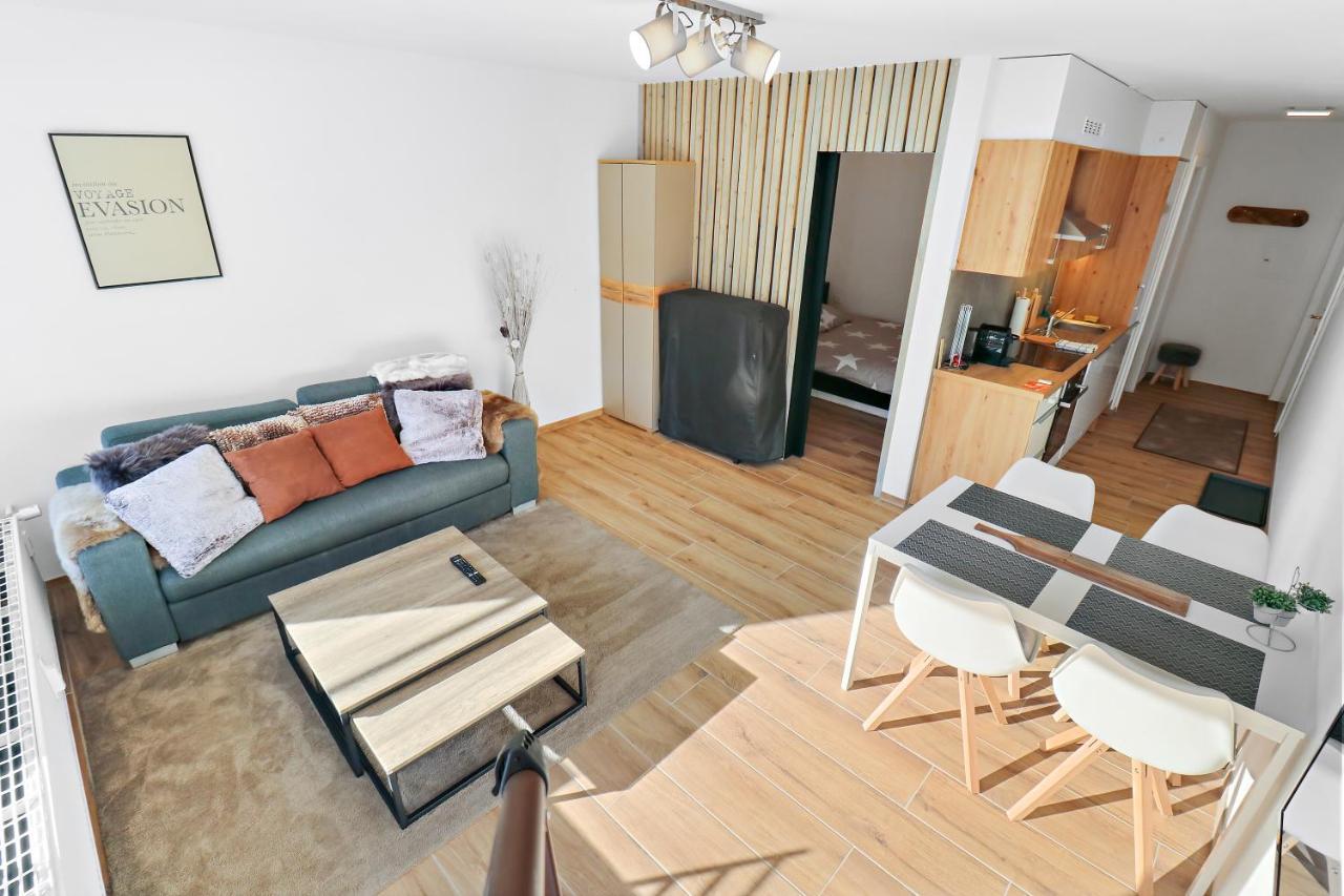Appartement Cosy Et Renove Au Coeur De La Station Crans-Montana Buitenkant foto