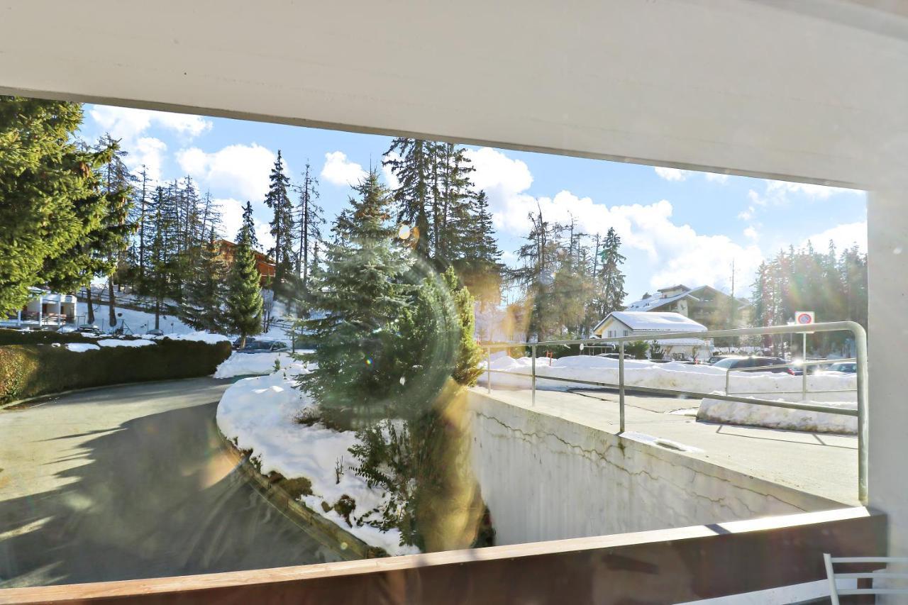 Appartement Cosy Et Renove Au Coeur De La Station Crans-Montana Buitenkant foto